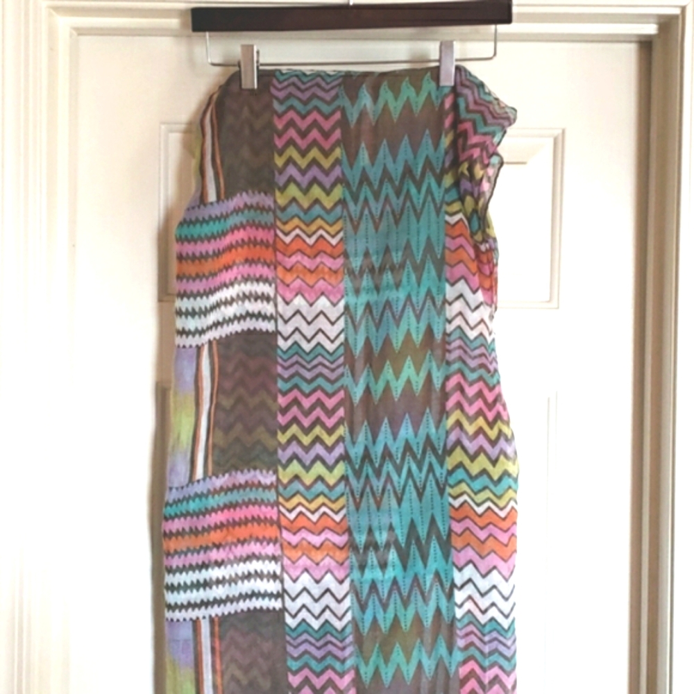Oversized Colorful Patchwork Scarf Wrap Lightweight Beach Sarong Coverup - Picture 4 of 4